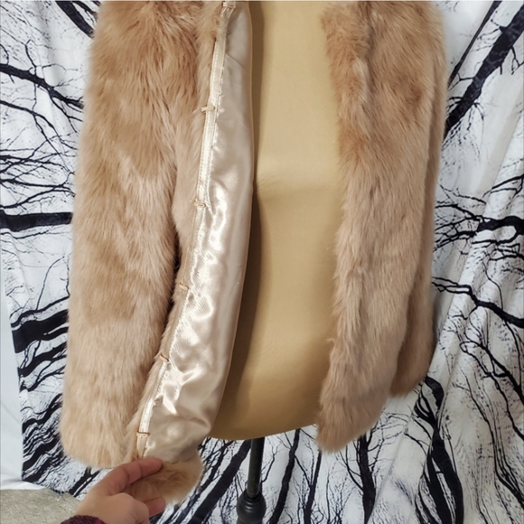 ☆ Pink Faux Fur Jacket Size Small - Picture 5 of 7